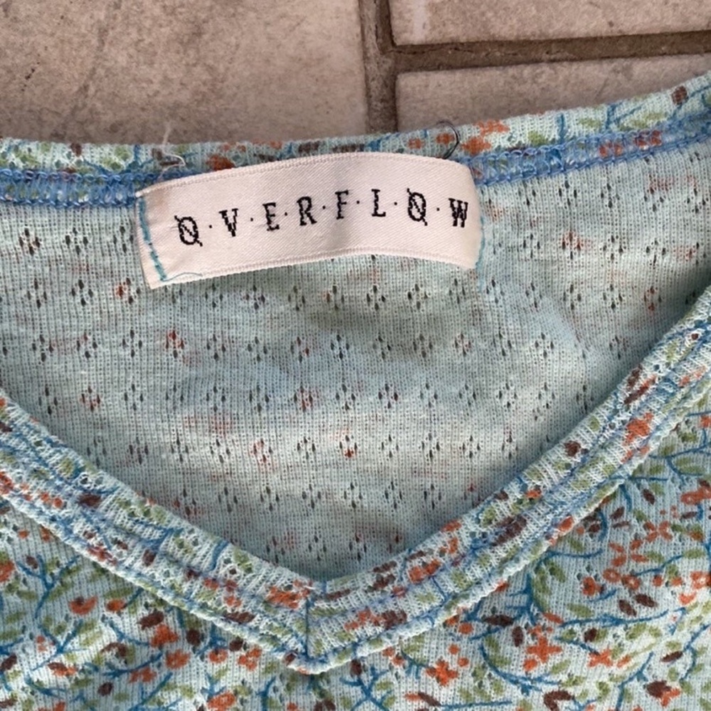 Overflow Ribbed Floral Long Sleeve Top - Picture 3 of 5